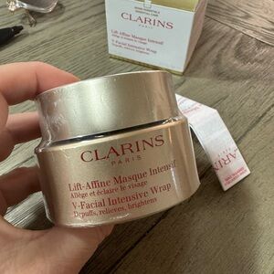 Clarins V-Facial Intensive Mask